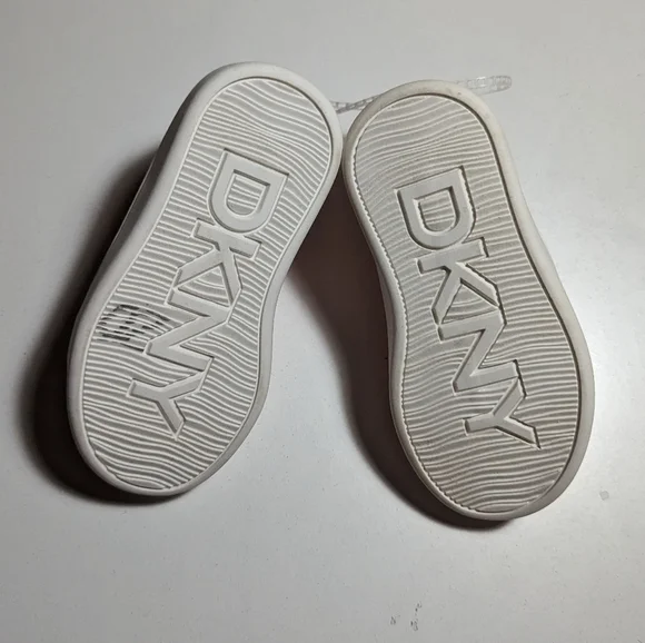 DKNY Pink Toddler Slip-on Shoe NEVER WORN - Picture 4 of 5